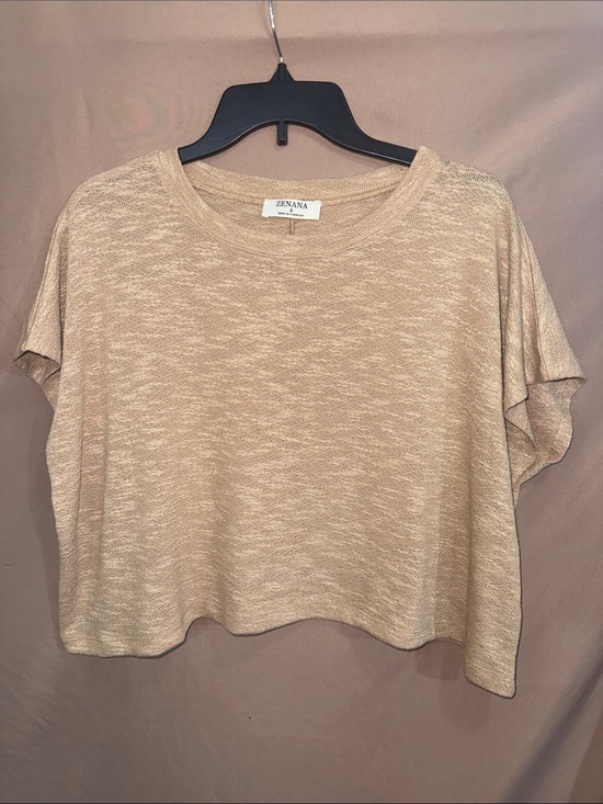 Zenana Outfitters Tops - NWOT Women’s oversized Small Zenana Outfitters Boxy Crop Top in Tan Heather